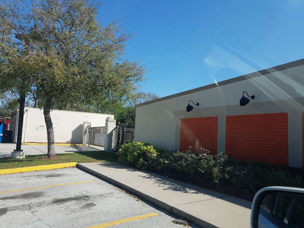 Public Storage | 10053 Lake Underhill Rd, Orlando, FL 32825 | Phone: (321) 248-4634