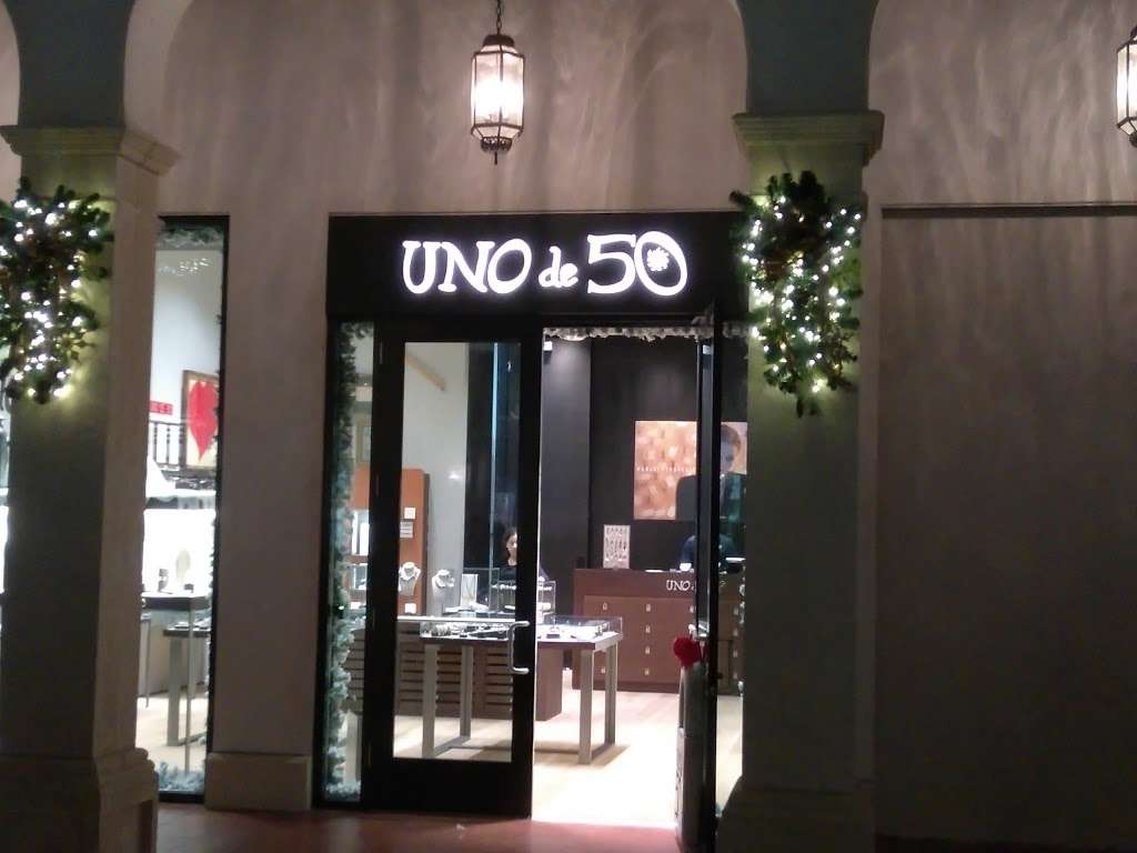 UNOde50 | 86, 1668 Buena Vista Dr #1, Lake Buena Vista, FL 32830 | Phone: (407) 560-0150