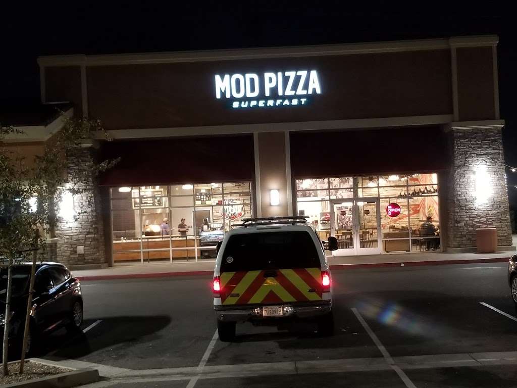 MOD Pizza | 924 E Ontario Ave #106, Corona, CA 92881 | Phone: (909) 312-7850