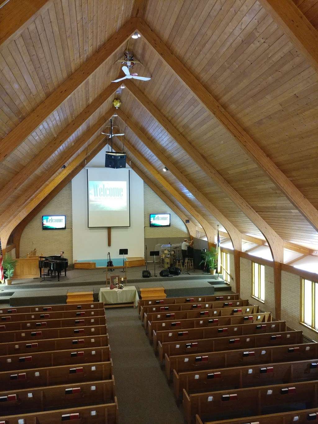 Wesley Free Methodist Church | 3601 N Lewis Ave, Waukegan, IL 60087, USA | Phone: (847) 336-1940