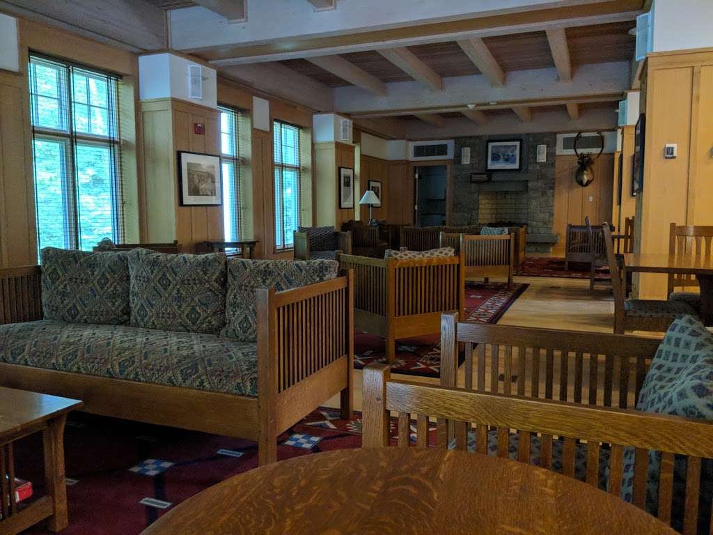 NCTC Murie Lodge | 335 Roosevelt Rd, Shepherdstown, WV 25443, USA