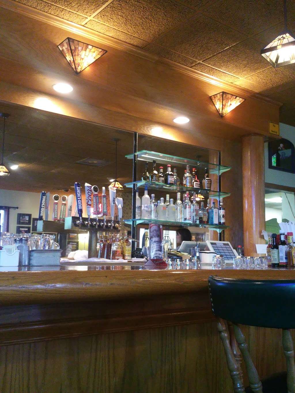 Kelleys Grill & Bar | 15540 State Ave, Basehor, KS 66007, USA | Phone: (913) 724-1126