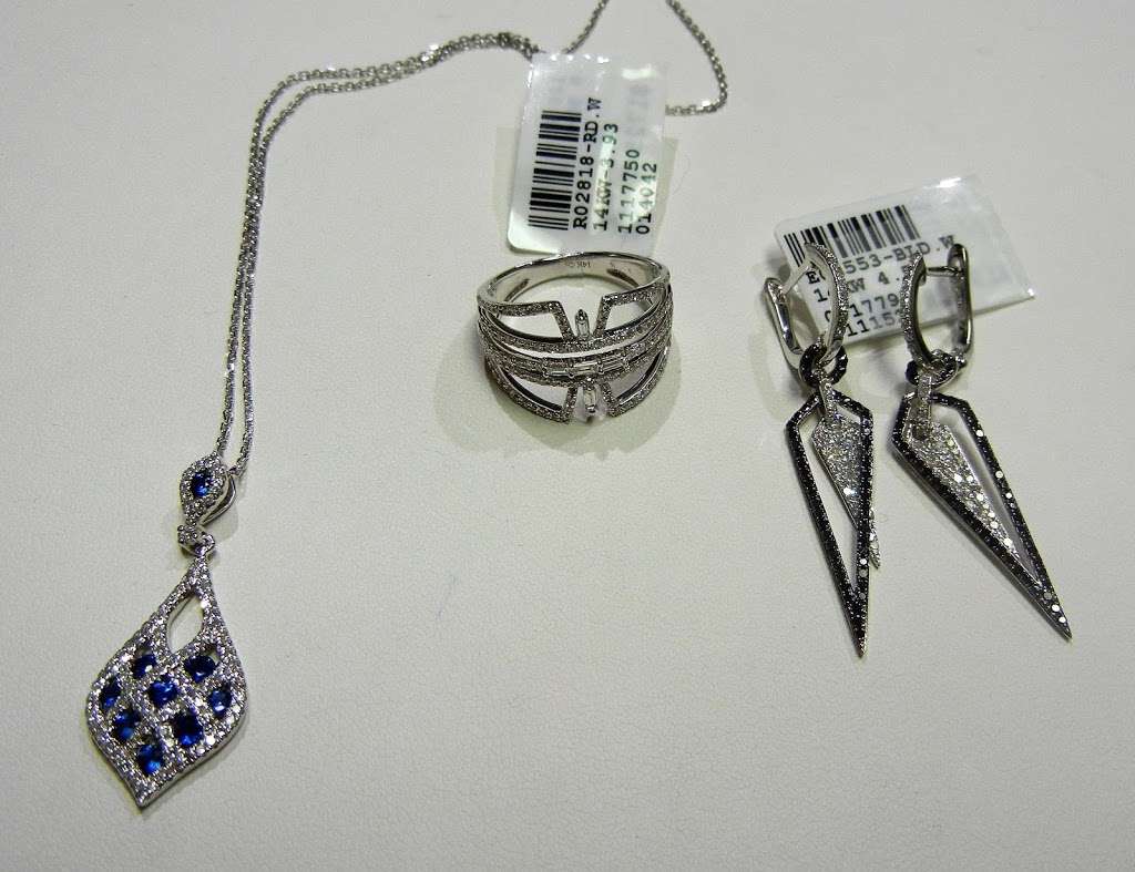 Jeffreys Jewelers | 5392, 330 W US Hwy 30 C, Valparaiso, IN 46385, USA | Phone: (219) 464-9292