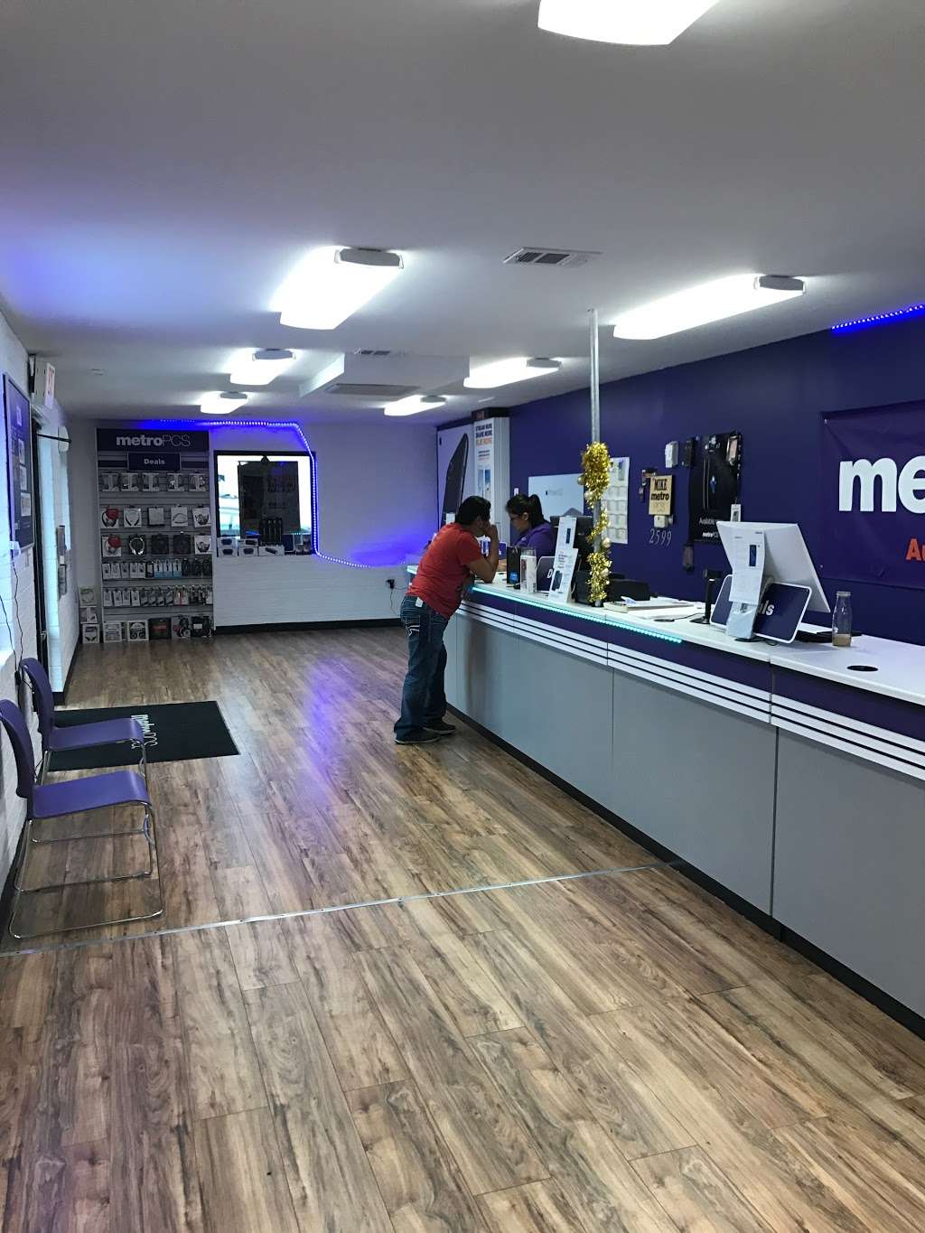 Metro by T-Mobile | 2599 W Franklin Blvd, Gastonia, NC 28052, USA | Phone: (980) 888-0382