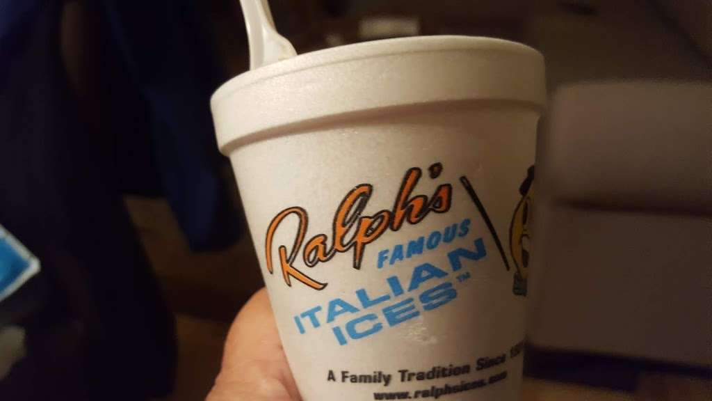 Ralphs Famous Italian Ices | 2353 Central Park Ave, Yonkers, NY 10710, USA