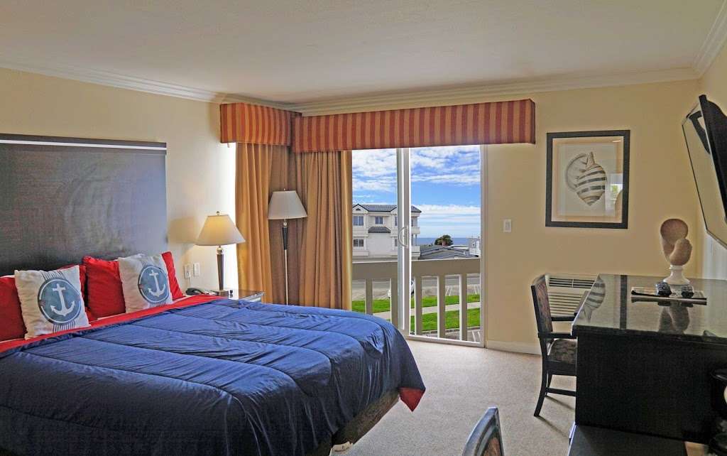 Ocean Surf Inn & Suites | 16555 Pacific Coast Hwy, Sunset Beach, CA 90742, USA | Phone: (562) 592-1993