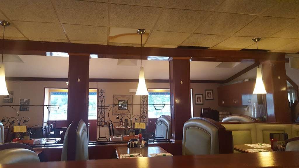 Princetonian Diner | 3509 US-1, Princeton, NJ 08540 | Phone: (609) 452-2271