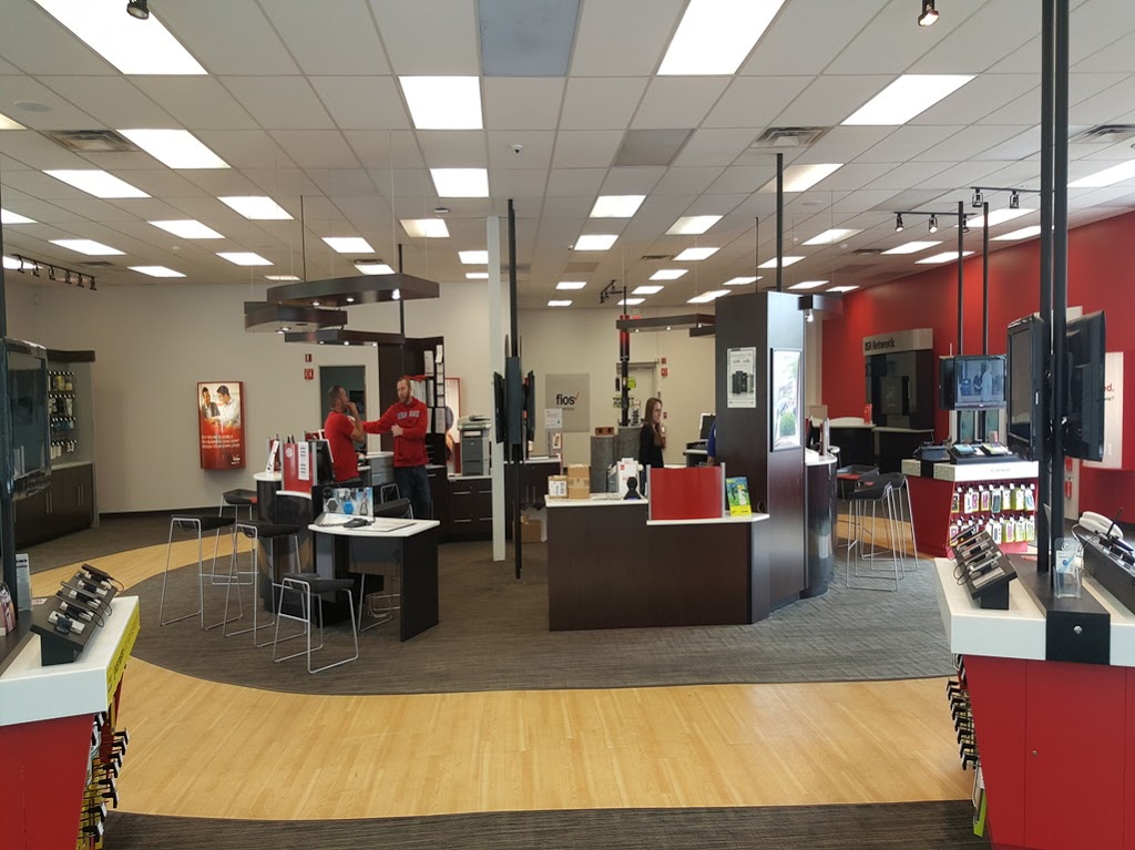 Verizon Authorized Retailer, TCC | 371 Centre Ave, Abington, MA 02351, USA | Phone: (781) 261-9747