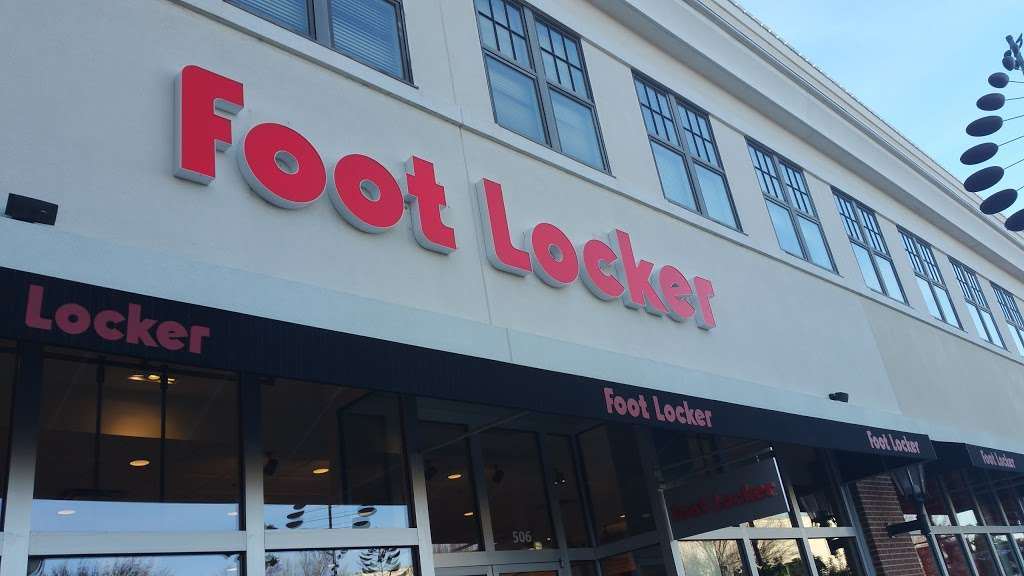 Foot Locker | 305 West Fm 1382, Suite 506, Cedar Hill, TX 75104, USA | Phone: (972) 291-3826