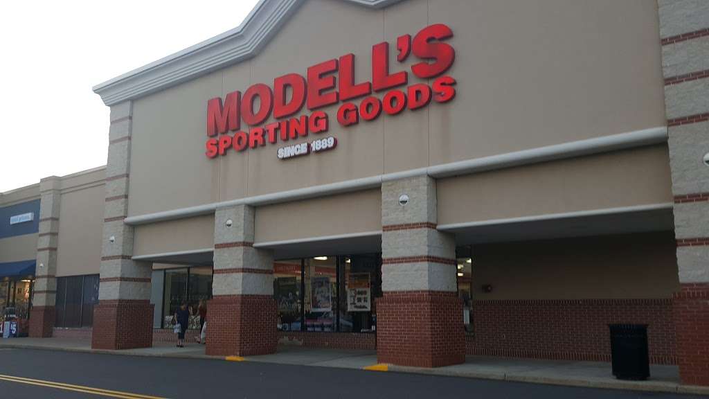 Modells Sporting Goods | 29 U.S. 9, Manalapan Township, NJ 07726, USA | Phone: (732) 303-7970