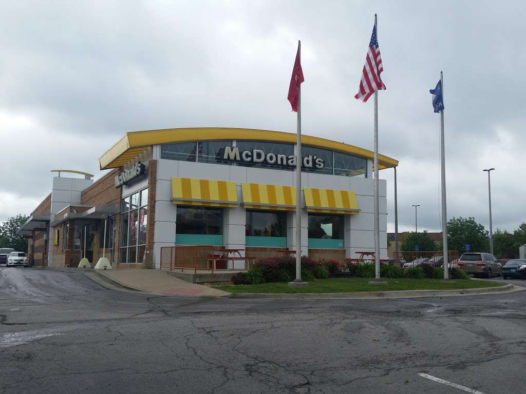 McDonalds | 10555 Parallel Pkwy, Kansas City, KS 66111, USA | Phone: (913) 299-9600