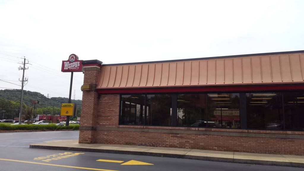 Wendys | 579 Cahaba Valley Rd, Pelham, AL 35124, USA | Phone: (205) 985-4443