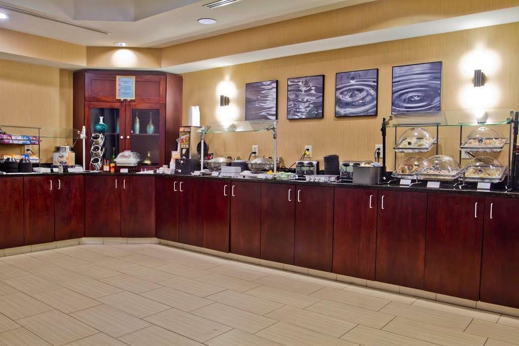 SpringHill Suites by Marriott Charlotte Airport | 3055 Scott Futrell Dr, Charlotte, NC 28208, USA | Phone: (704) 405-6061