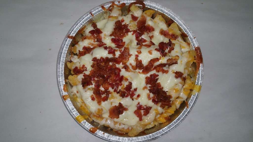 Dominicks Pizza | 995 E Pulaski Hwy, Elkton, MD 21921, USA | Phone: (410) 398-8900