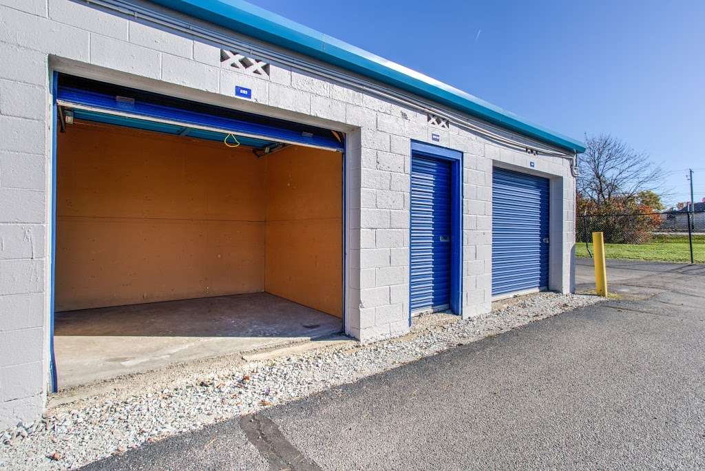 Simply Self Storage | 6901 Hawthorn Park Dr, Indianapolis, IN 46220, USA | Phone: (317) 849-1387