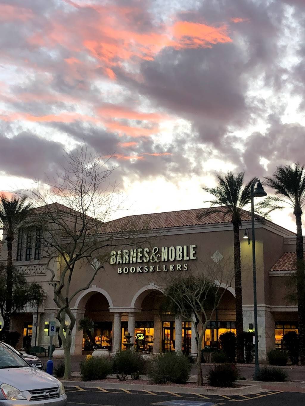 Barnes & Noble | Village Square at Dana Park, 1758 S Val Vista Dr, Mesa, AZ 85204, USA | Phone: (480) 545-8507