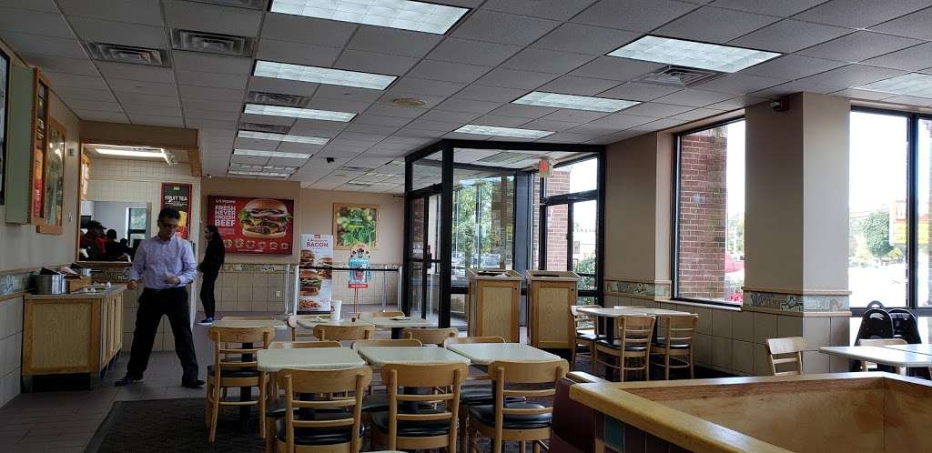 Wendys | 296 East, NJ-4, Paramus, NJ 07652, USA | Phone: (201) 457-9035