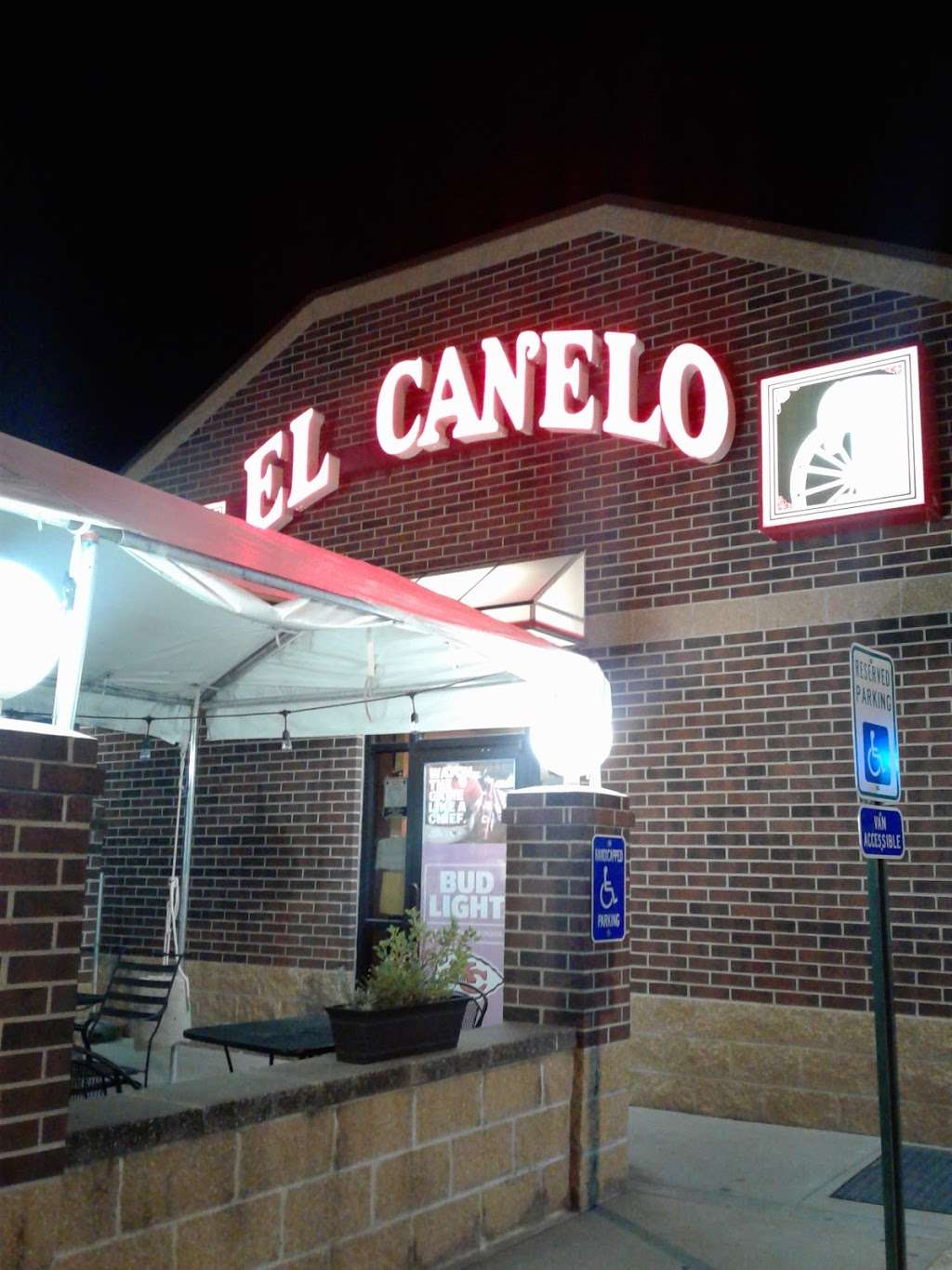 El Canelo | 301 Roseport Rd, Elwood, KS 66024 | Phone: (913) 365-5550