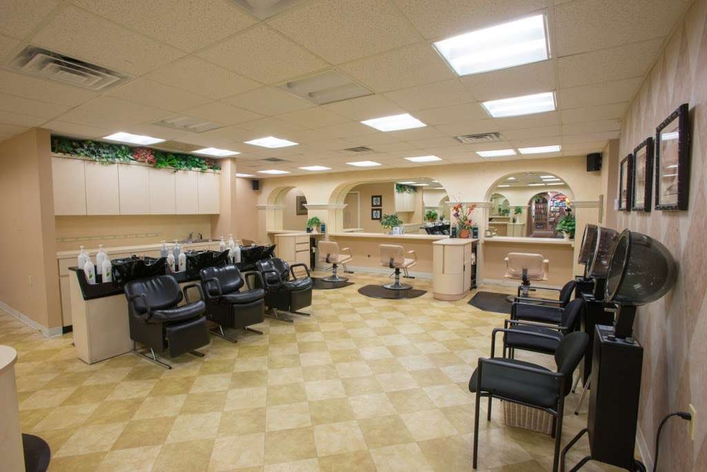 Oasis Studio of Hair Design | 1929 Lincoln Hwy E, Lancaster, PA 17602, USA | Phone: (717) 399-9899