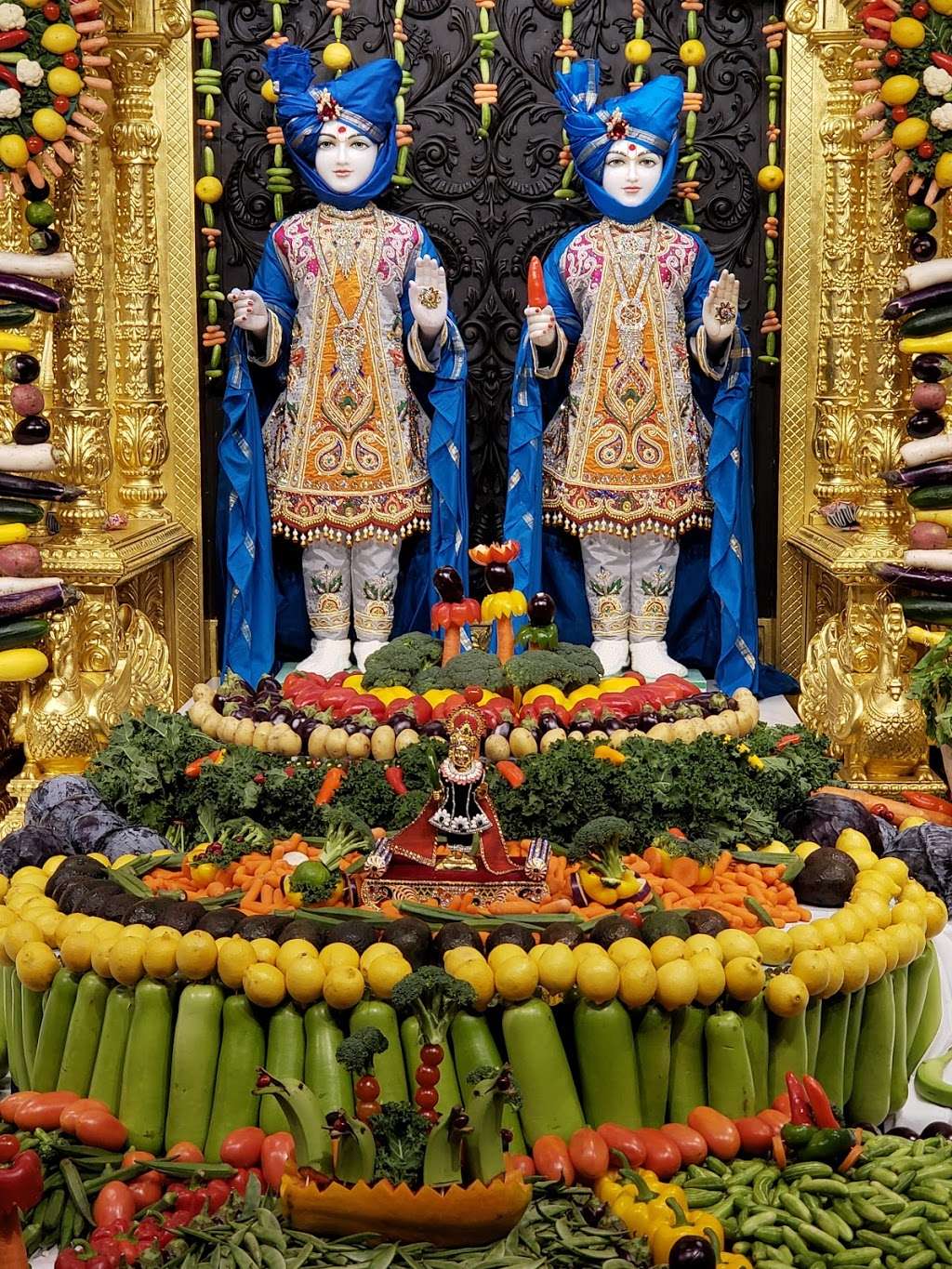 BAPS Shri Swaminarayan Mandir | 4100 Margaret Wallace Rd, Matthews, NC 28105, USA | Phone: (704) 573-0805