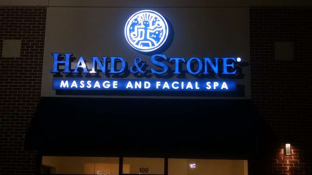 Hand & Stone Massage and Facial Spa | 10002 Southpoint Pkwy, Fredericksburg, VA 22407, USA | Phone: (540) 322-3490