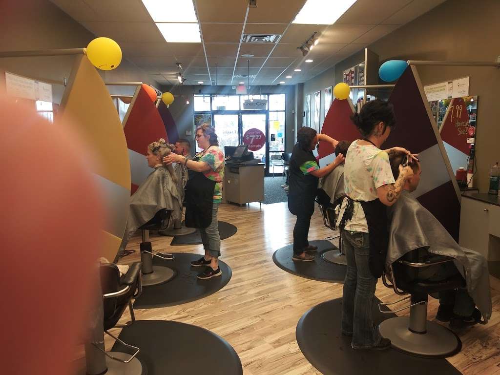 Great Clips | 2481 Lincoln Hwy E, Lancaster, PA 17602, USA | Phone: (717) 435-8810