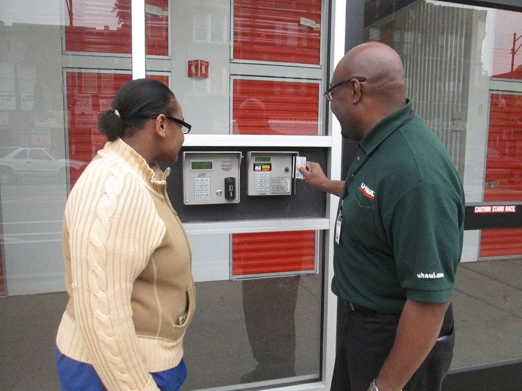 U-Haul Storage of Marquette Park | 2540 W 63rd St, Chicago, IL 60629, USA | Phone: (773) 476-1793