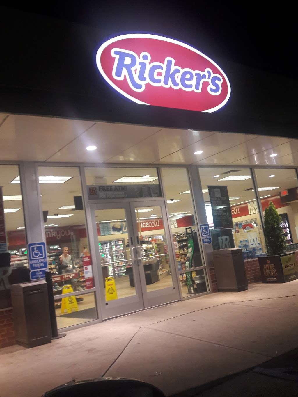 Rickers | 2132 US-31, Greenwood, IN 46143 | Phone: (317) 889-6230