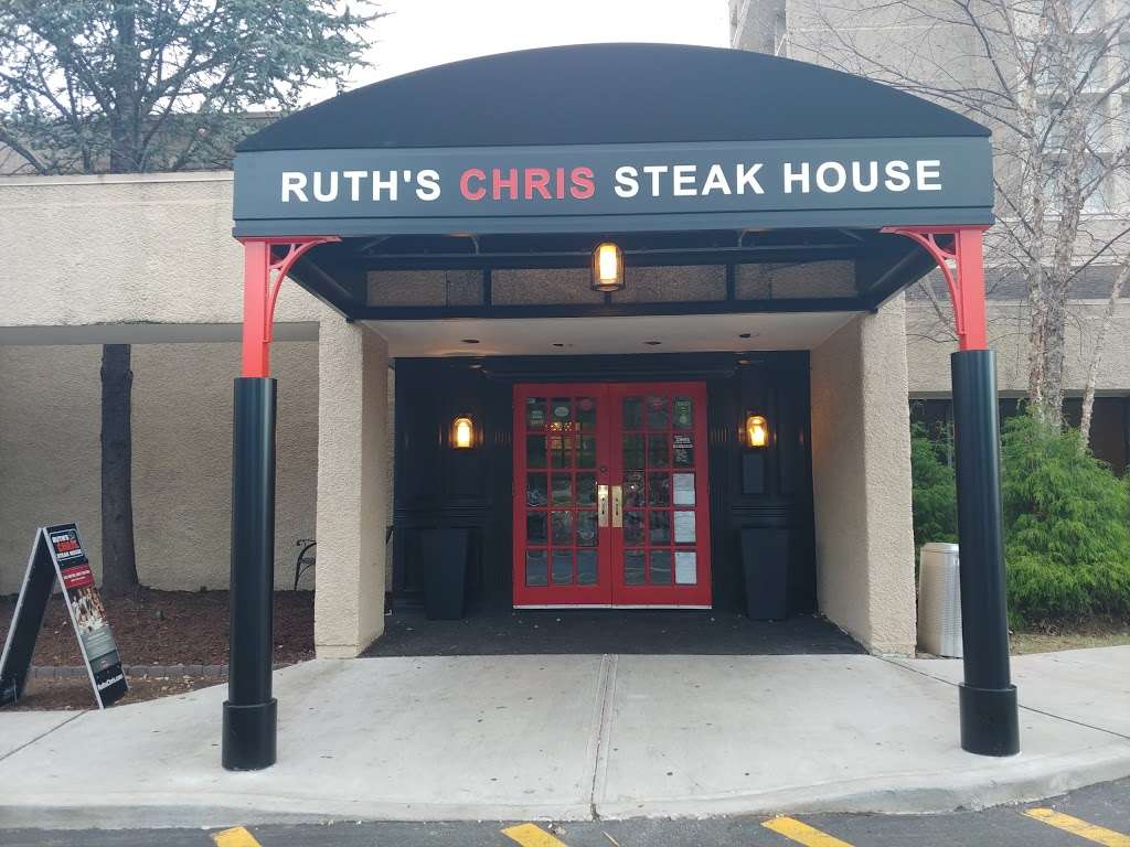 Ruths Chris Steak House | 670 White Plains Rd, Tarrytown, NY 10591 | Phone: (914) 631-3311