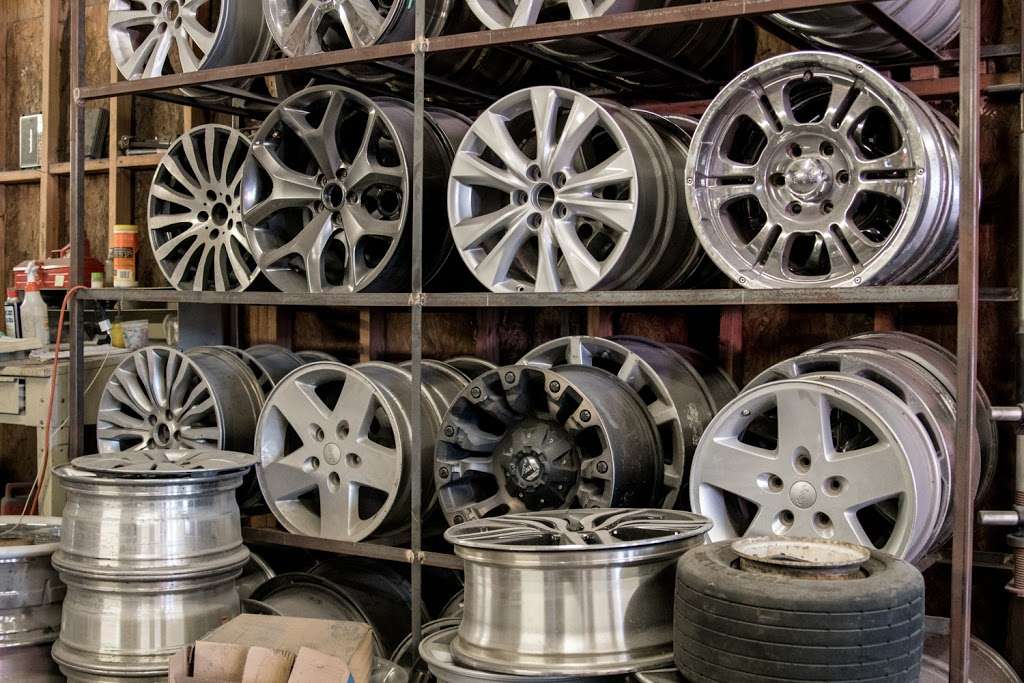 Uresti Tire N Wheels | 14131 Industry St, Houston, TX 77053, USA | Phone: (713) 413-1292