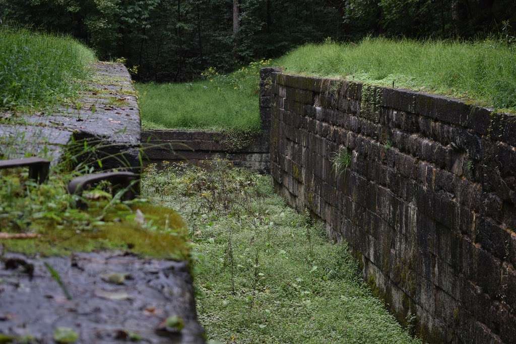 C&O Canal Lock 39 | Chesapeake and Ohio Canal Towpath, Sharpsburg, MD 21782, USA | Phone: (301) 739-4200