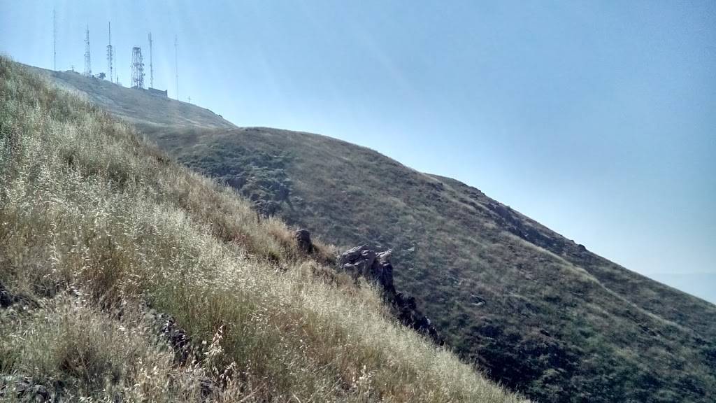 Subida Para El cerro | Capistrano, Tijuana, B.C., Mexico