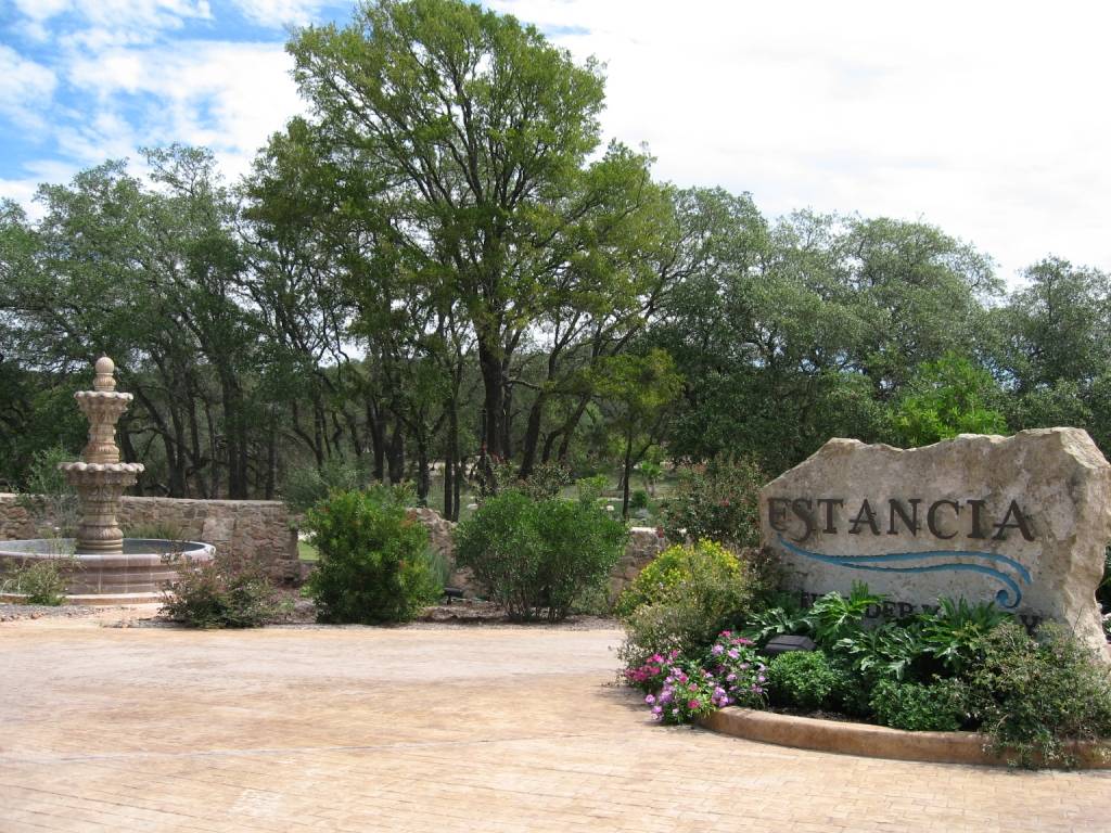 Estancia At Thunder Valley | 1 Estancia Ln, Boerne, TX 78006, USA | Phone: (830) 981-8405