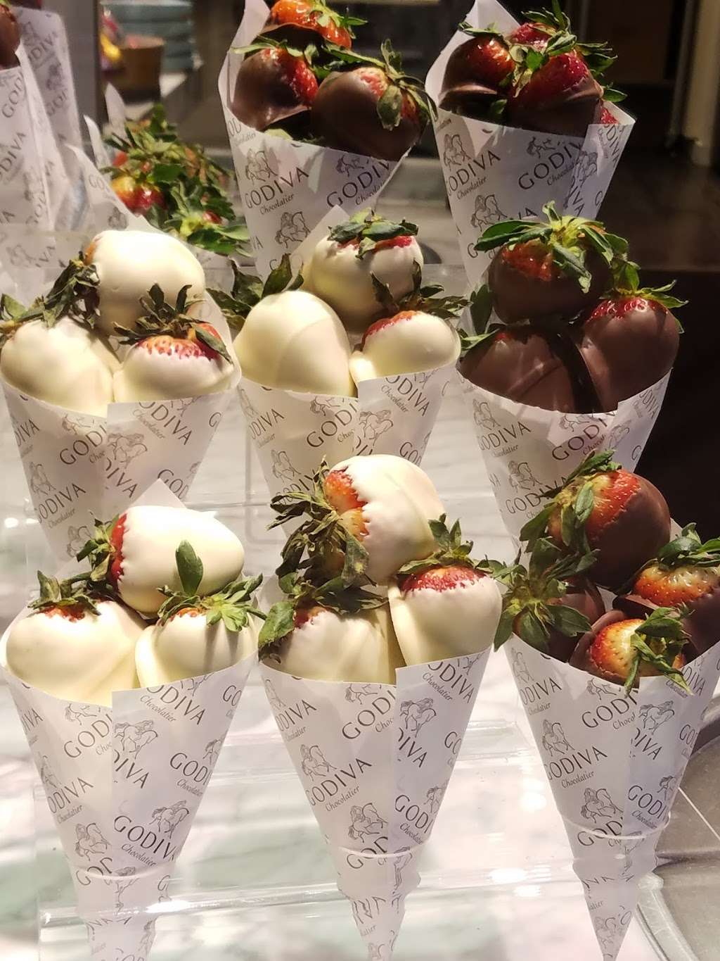 Godiva Chocolatier | 3200 S Las Vegas Blvd, Las Vegas, NV 89109 | Phone: (702) 369-5832