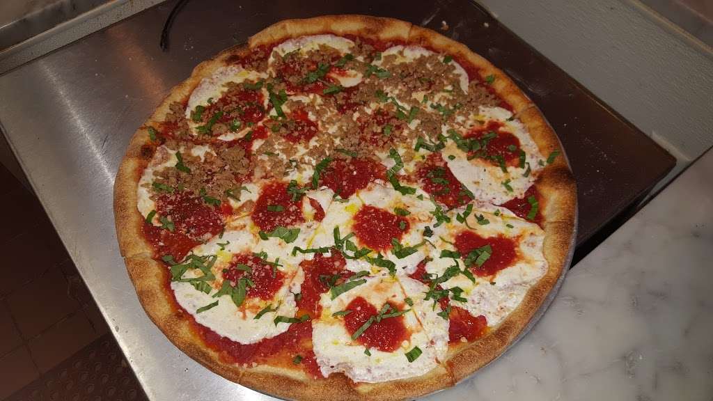 Osteria Pizza & Parm | 81 S Main St, Marlboro Township, NJ 07746 | Phone: (732) 577-1677