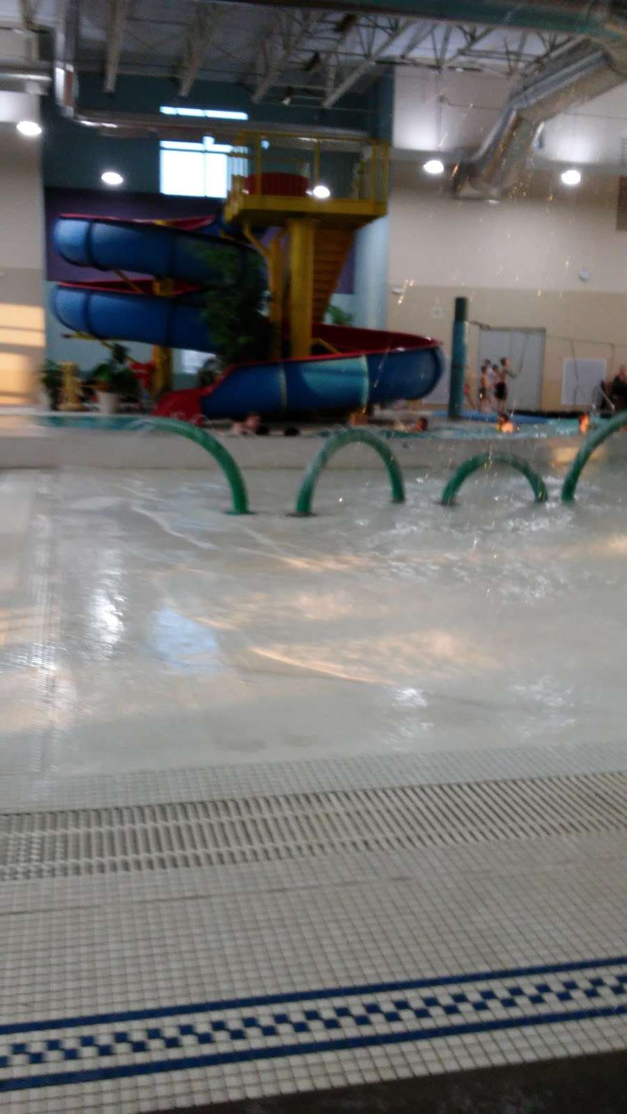 Lawrence Indoor Aquatic Center | 4706 Overland Dr, Lawrence, KS 66049 | Phone: (785) 832-7946