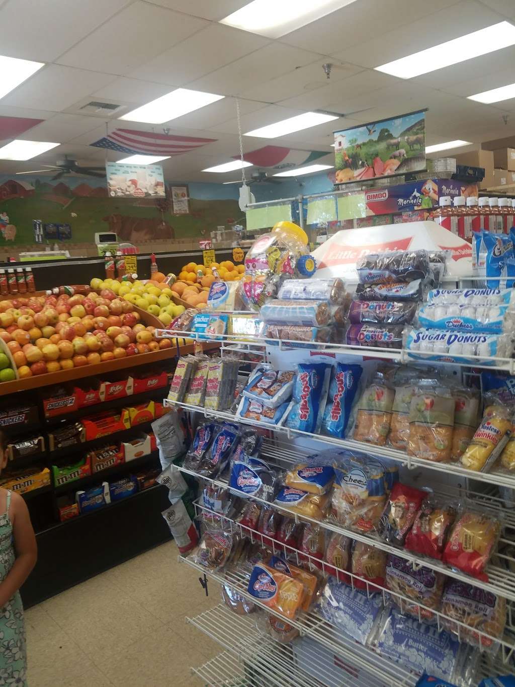 La Favorita Supermarket | 546 Indian Hills Cir, Perris, CA 92570 | Phone: (951) 443-4379