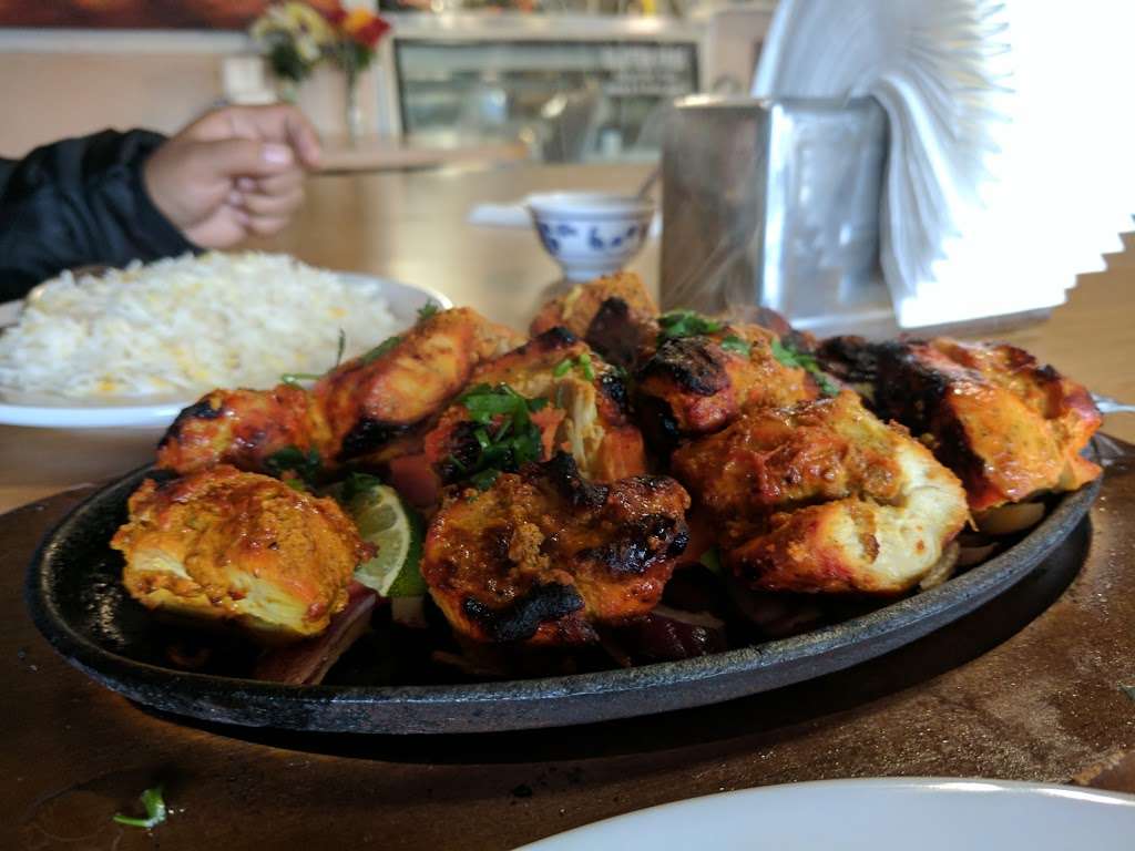 Vegan N Chicken | 5337 Valley View Rd, El Sobrante, CA 94803, USA | Phone: (510) 243-7442