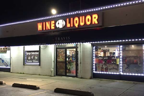 Travis Wine & Liquors | 3555 Victory Blvd, Staten Island, NY 10314, USA | Phone: (718) 494-8900