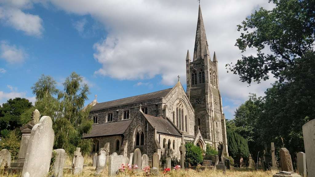 St Johns C Of E Church | High Rd, Buckhurst Hill IG9 5RX, UK | Phone: 020 8506 2150