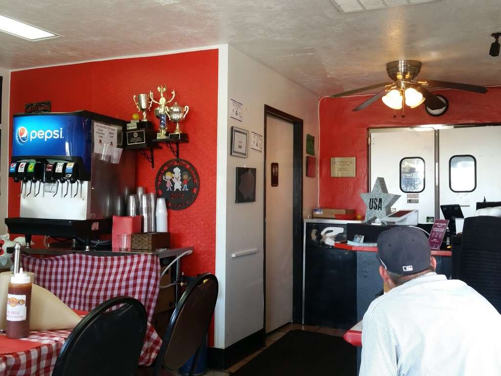 Jessie Raes BBQ | 5611 S Valley View Blvd, Las Vegas, NV 89118, USA | Phone: (702) 541-5546