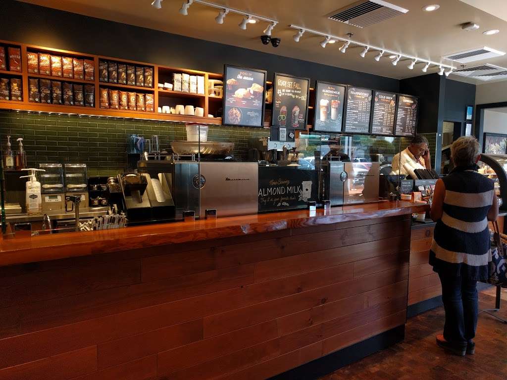 Starbucks | 6786 Bernal Ave Suite 810, Pleasanton, CA 94566, USA | Phone: (925) 931-0907