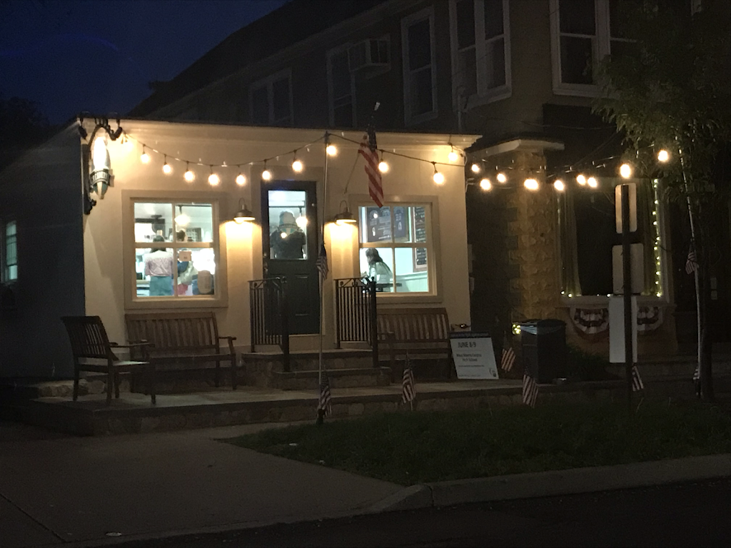 Mendham Creamery | 2a Hilltop Rd, Mendham, NJ 07945 | Phone: (973) 348-5854