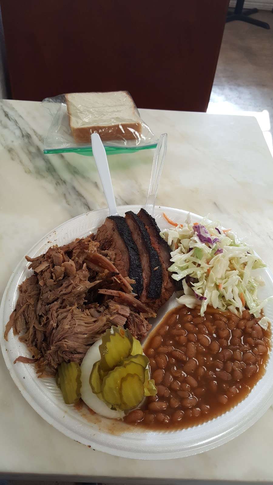 BBQLIFE By Chris | 902 S WW White Rd, San Antonio, TX 78220, USA | Phone: (210) 359-1511