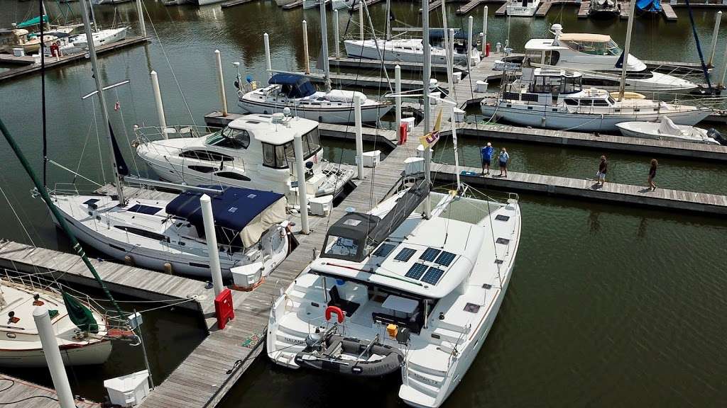 Little Yacht Sales | Pier 6/7, 800 Mariners Dr, Kemah, TX 77565, USA | Phone: (281) 334-6500