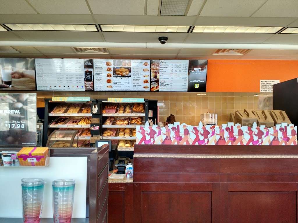 Dunkin | 308 Great Rd, Bedford, MA 01730, USA | Phone: (781) 275-9856