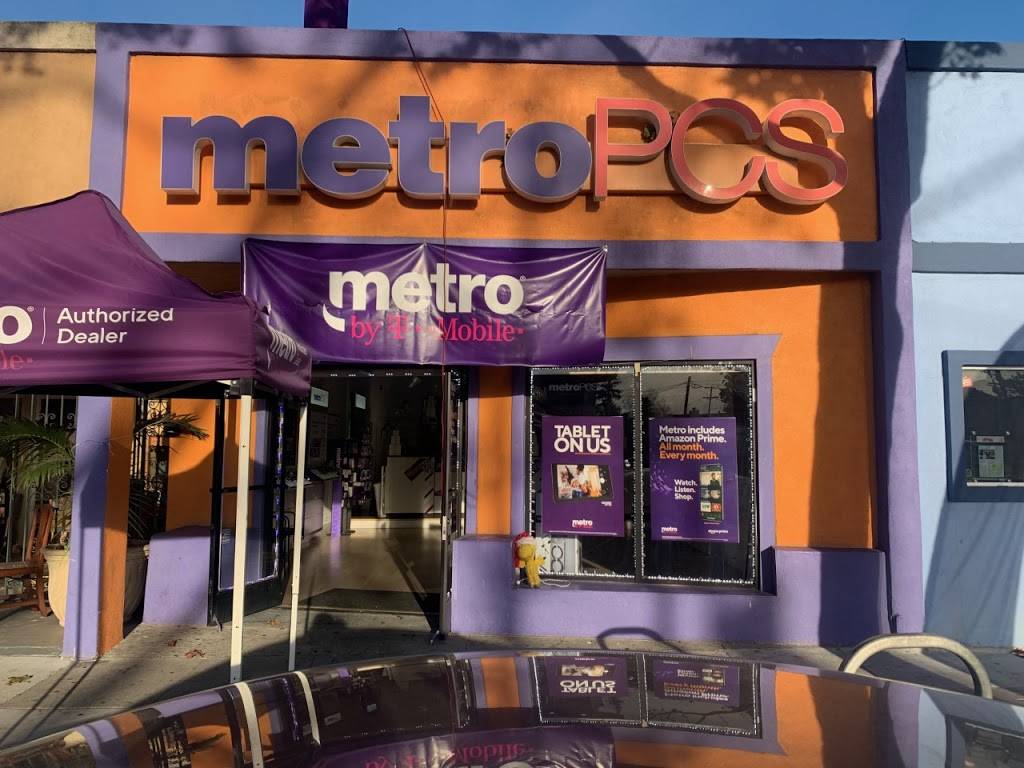 Metro by T-Mobile | 484 E 14th St B, San Leandro, CA 94577, USA | Phone: (510) 568-5254