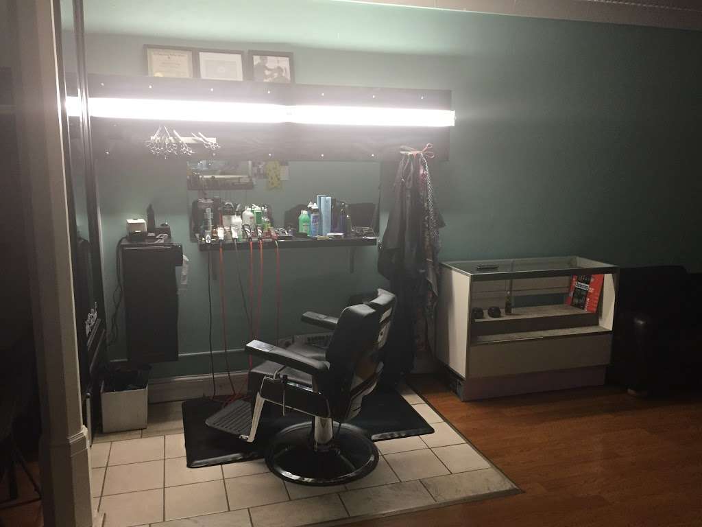 Mitch The Barber | 416 E Main St, Middletown, NY 10940, USA | Phone: (845) 956-3421