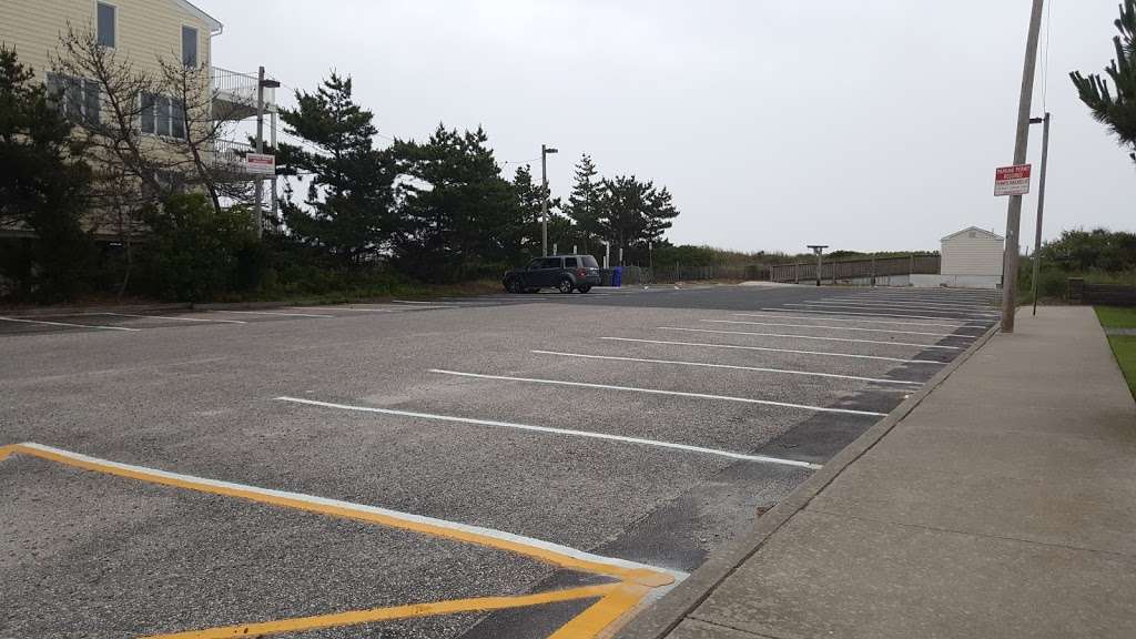 Roosevelt Blvd. Beach Parking | 102 W Brigantine Ave, Brigantine, NJ 08203, USA