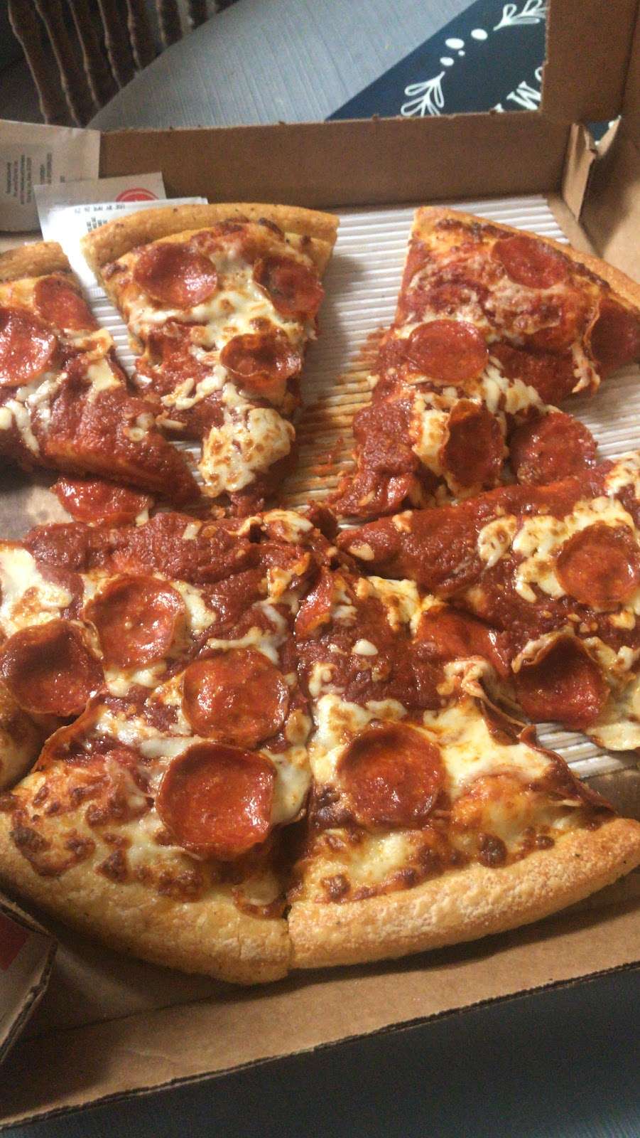 Pizza Hut | 206C S Loop 336 W, Conroe, TX 77304 | Phone: (936) 539-4040